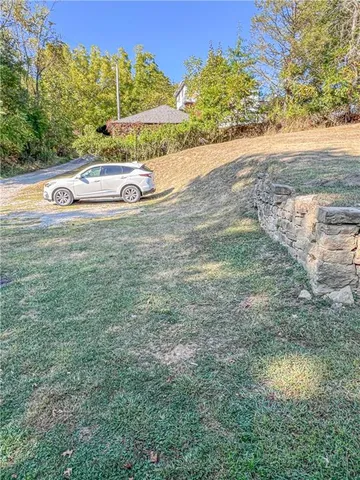 $79,900 | 225 Lynn Road, Brownsville, PA 15417