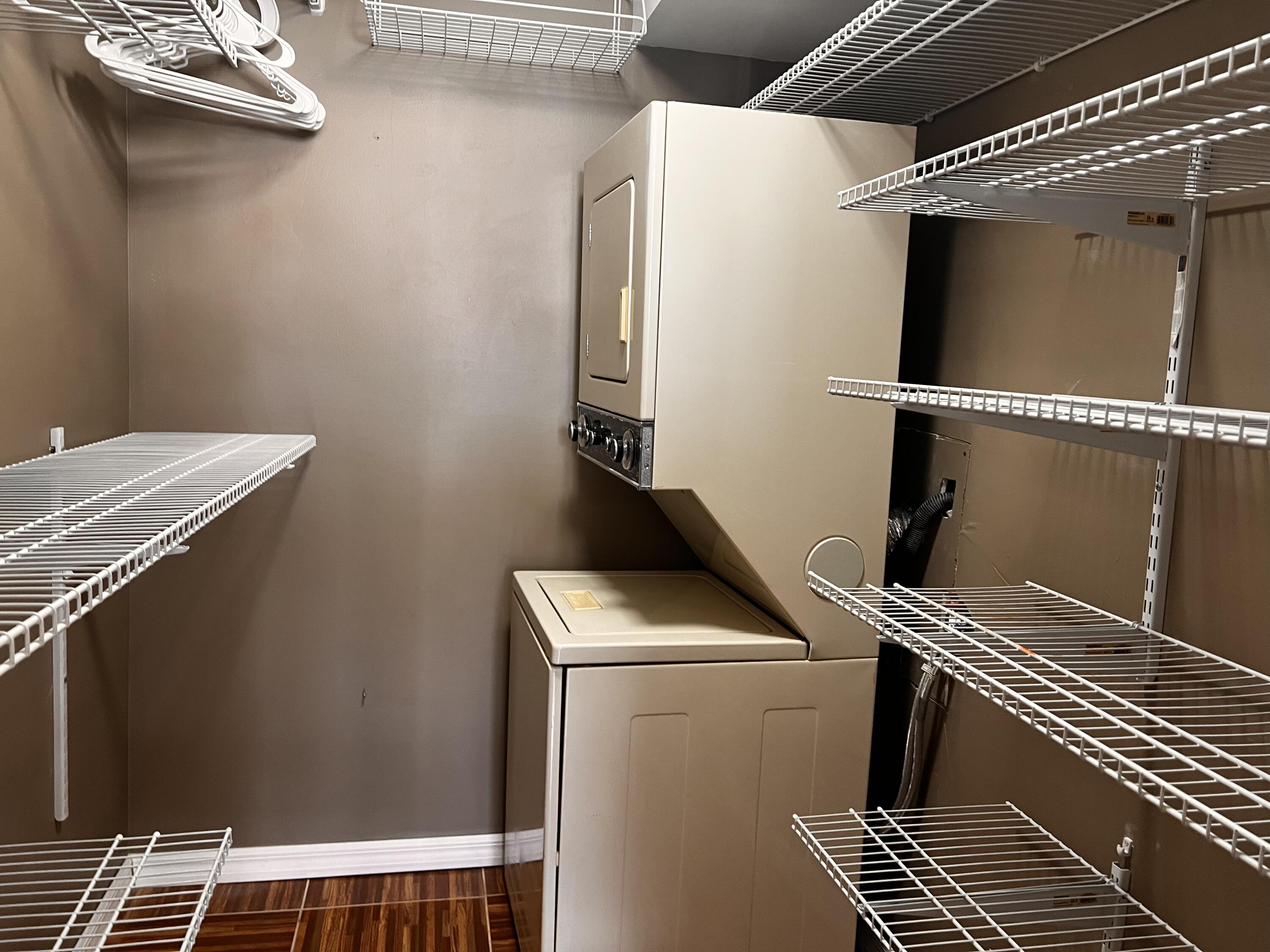 4070 Tivoli Court, Unit 202 Lake Worth, FL 33467 - Photo 13 of 28 2025-02-19 10.44.13