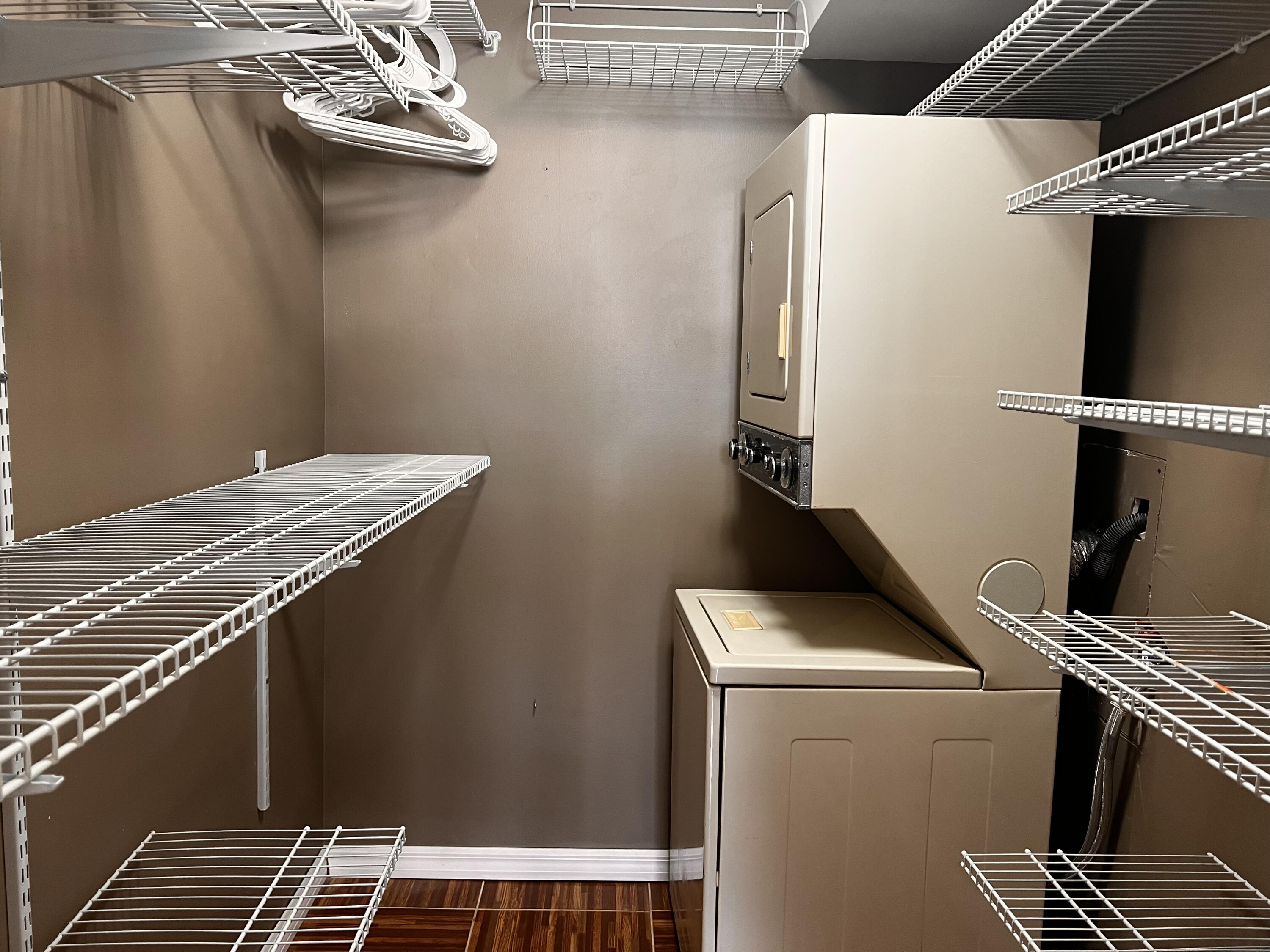 4070 Tivoli Court, Unit 202 Lake Worth, FL 33467 - Photo 14 of 28 2025-02-19 10.44.11