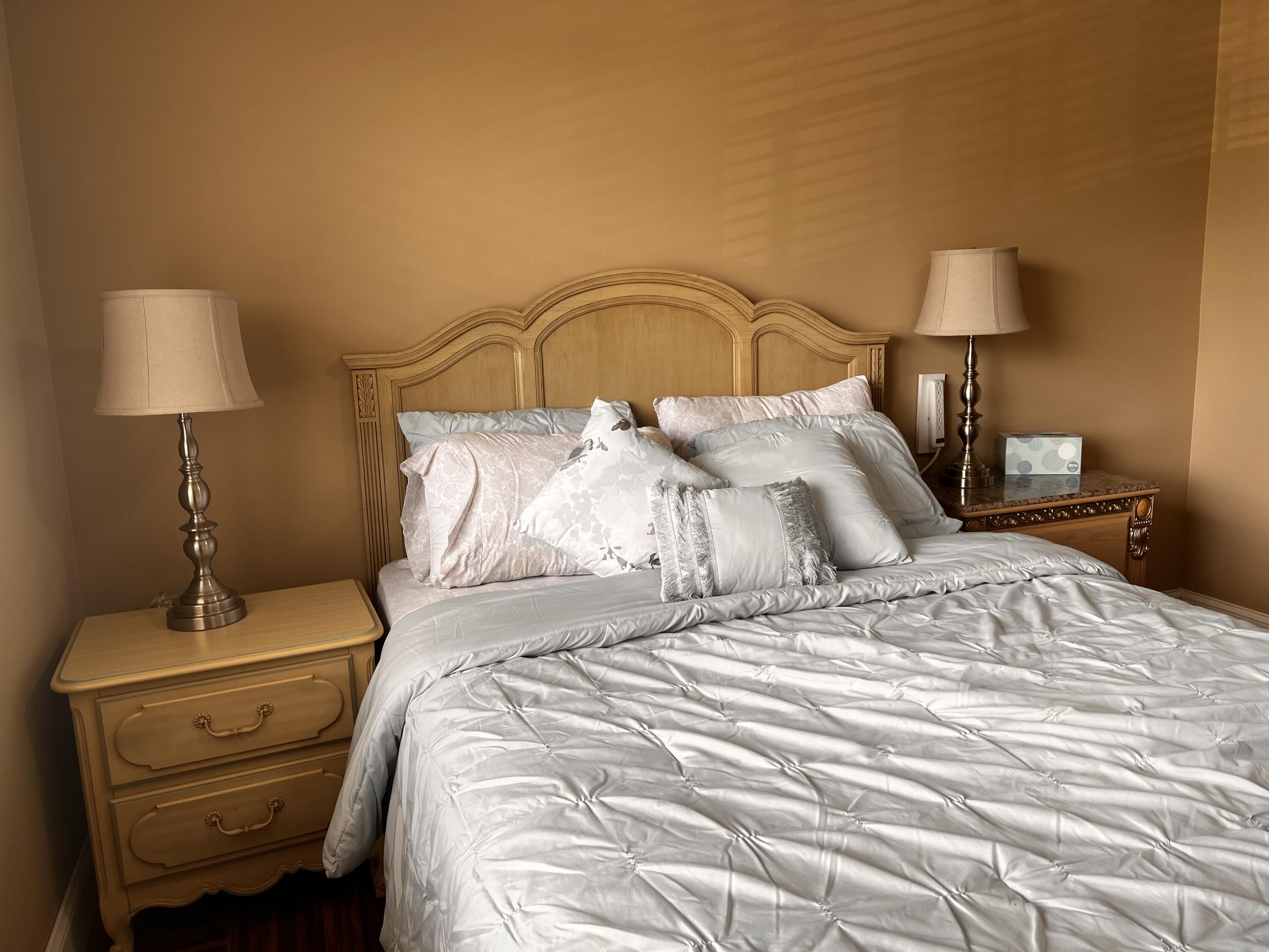 4070 Tivoli Court, Unit 202 Lake Worth, FL 33467 - Photo 3 of 28 2025-02-19 10.46.04