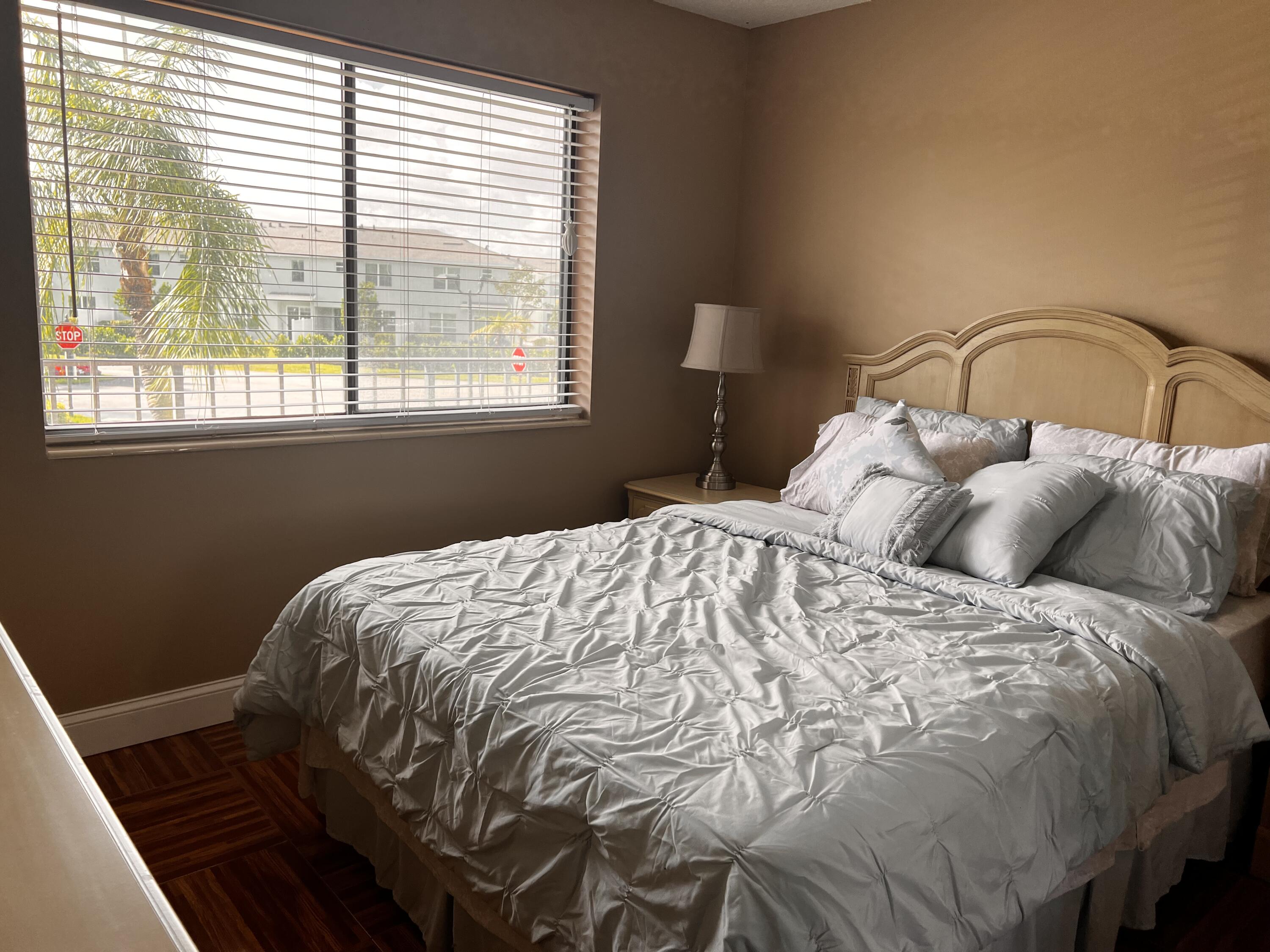 4070 Tivoli Court, Unit 202 Lake Worth, FL 33467 - Photo 5 of 28 2025-02-19 10.45.54