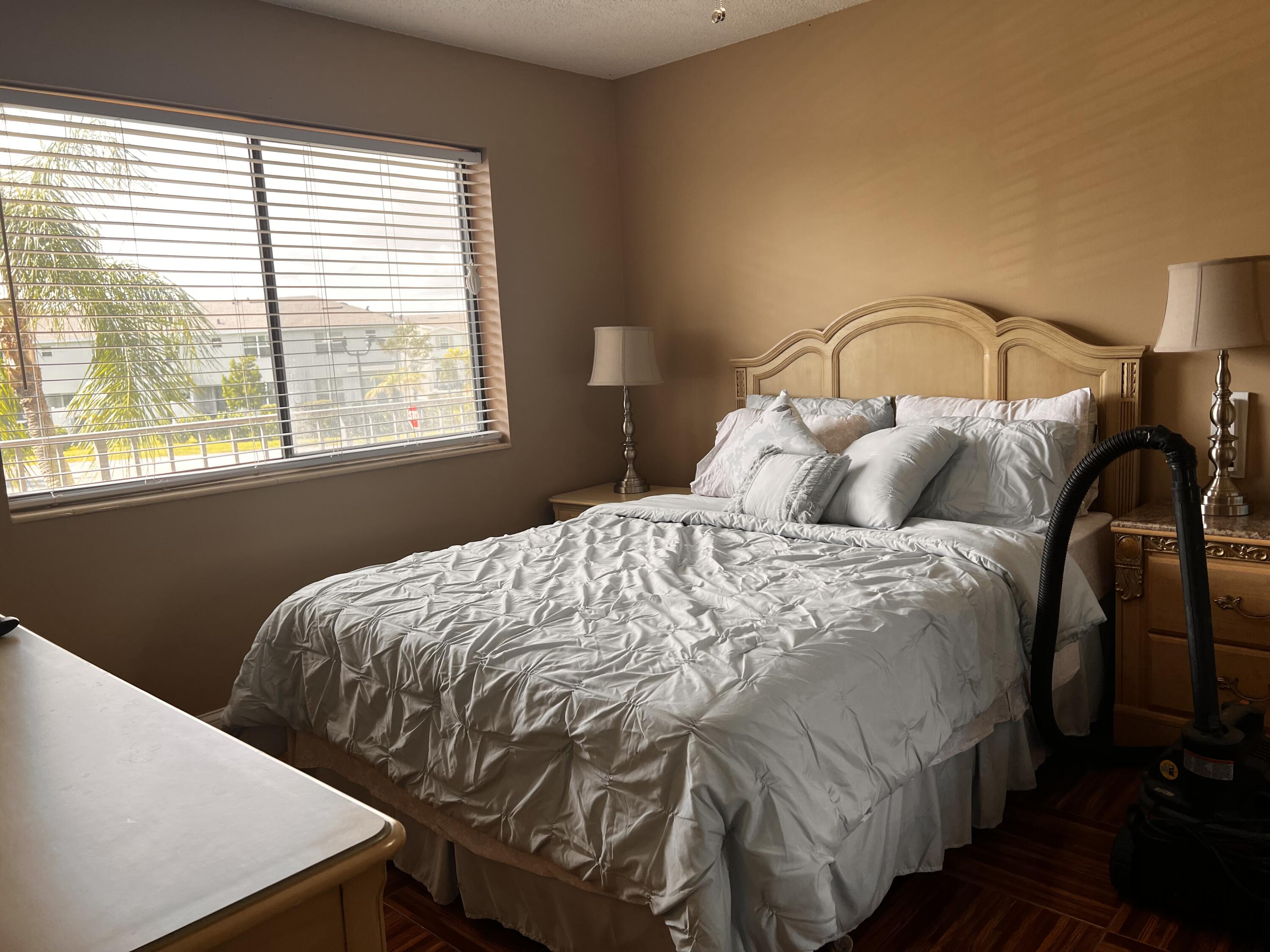 4070 Tivoli Court, Unit 202 Lake Worth, FL 33467 - Photo 6 of 28 2025-02-19 10.45.41