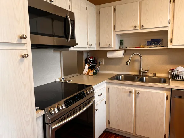 $150,000 | 4070 Tivoli Court, Unit 202, Lake Worth, FL 33467