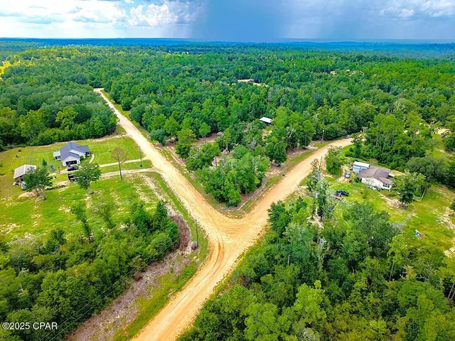 $39,500 | 855 Fairborn Avenue, Alford, FL 32420