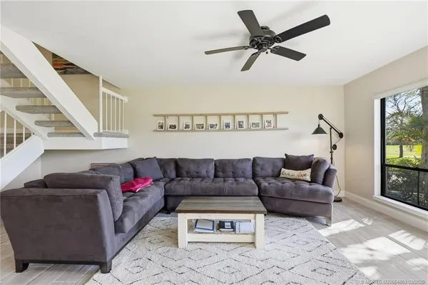 $399,999 | 5657 Southeast Foxcross Place, Stuart, FL 34997