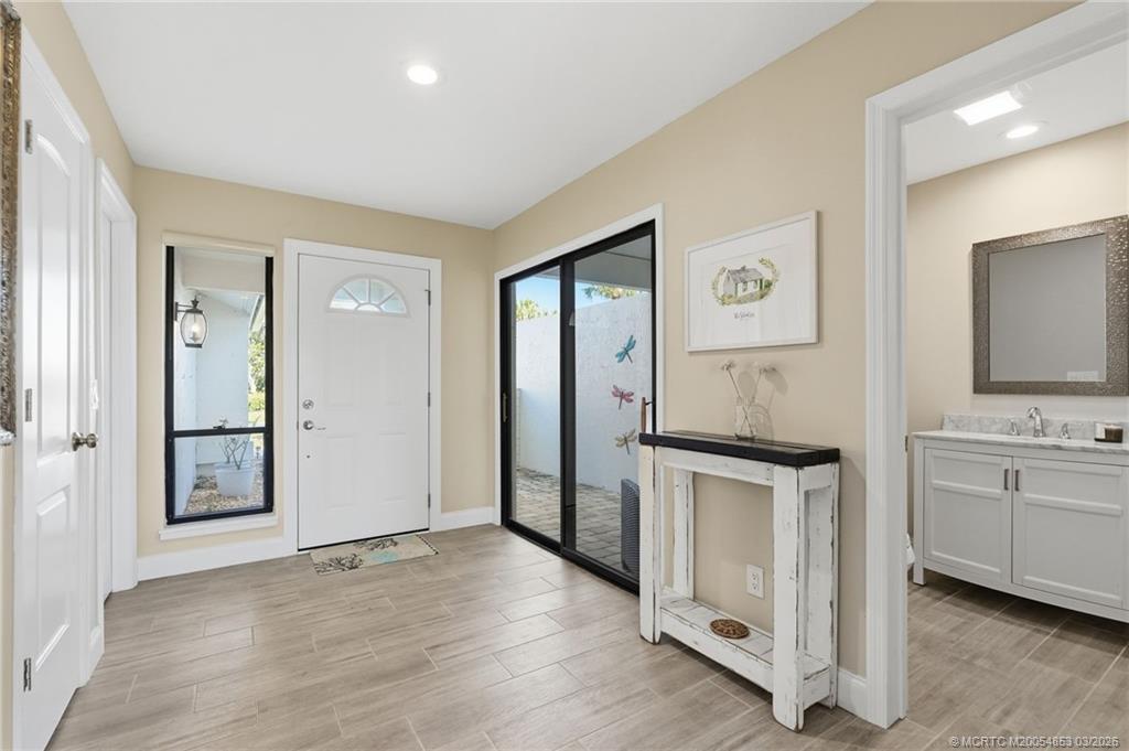 5657 Southeast Foxcross Place Stuart, FL 34997 - Photo 38 of 61