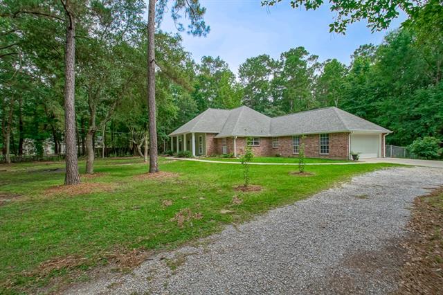105 Leaf Circle Slidell, LA 70461 - Photo 3 of 44