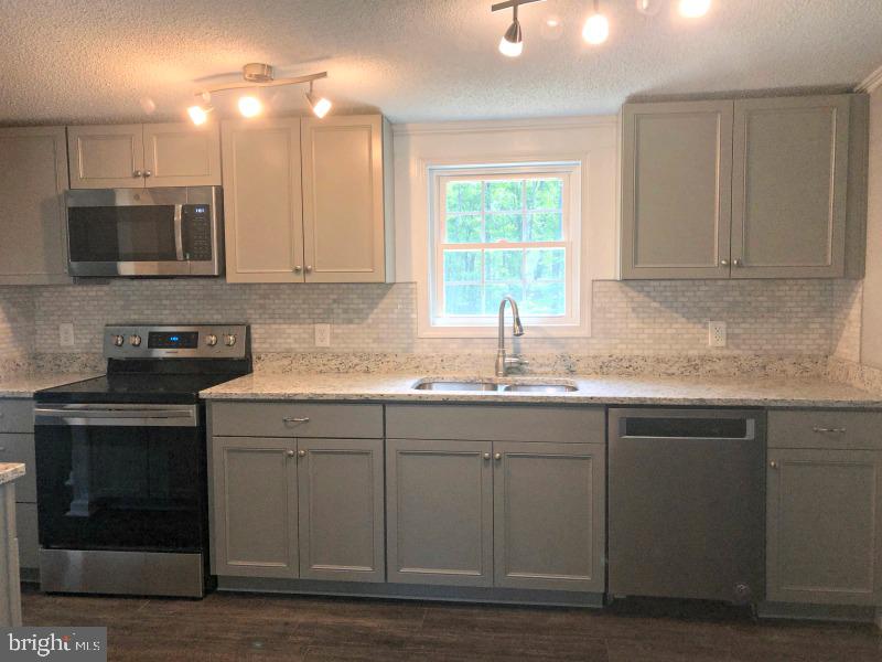 3840 Mt Airy Road Louisa, VA 23093 - Photo 4 of 16