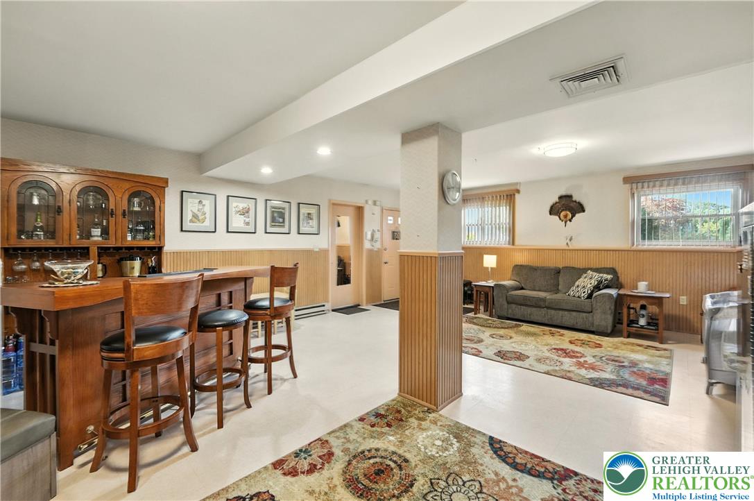 6176 Ridge Road Zionsville, PA 18092 - Photo 14 of 31 Gallery Image 14