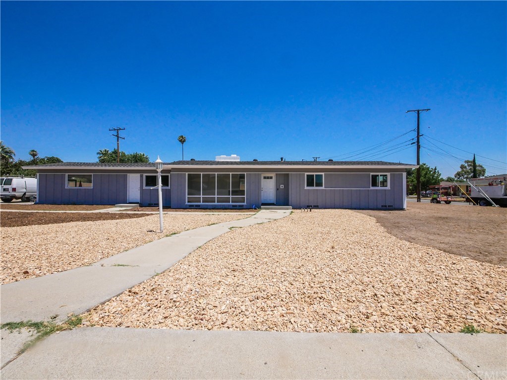 661 North Riverside Avenue Rialto, CA 92376 - Photo 1 of 1