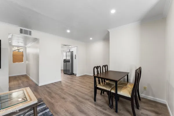 $319,999 | 1750 East Ave Q14, Unit 10, Palmdale, CA 93550
