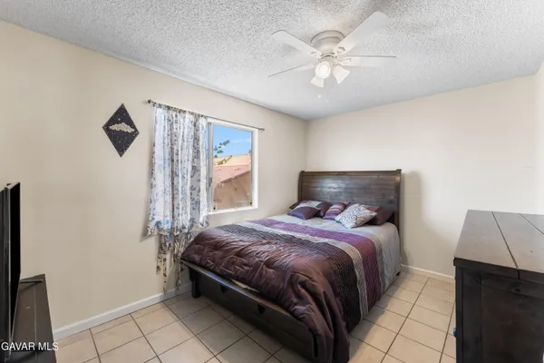 $319,999 | 1750 East Ave Q14, Unit 10, Palmdale, CA 93550