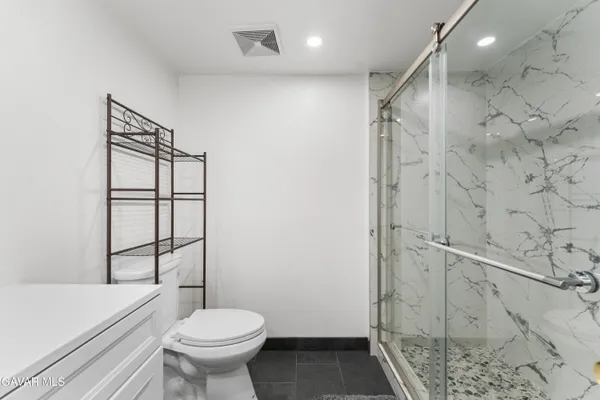 $319,999 | 1750 East Ave Q14, Unit 10, Palmdale, CA 93550