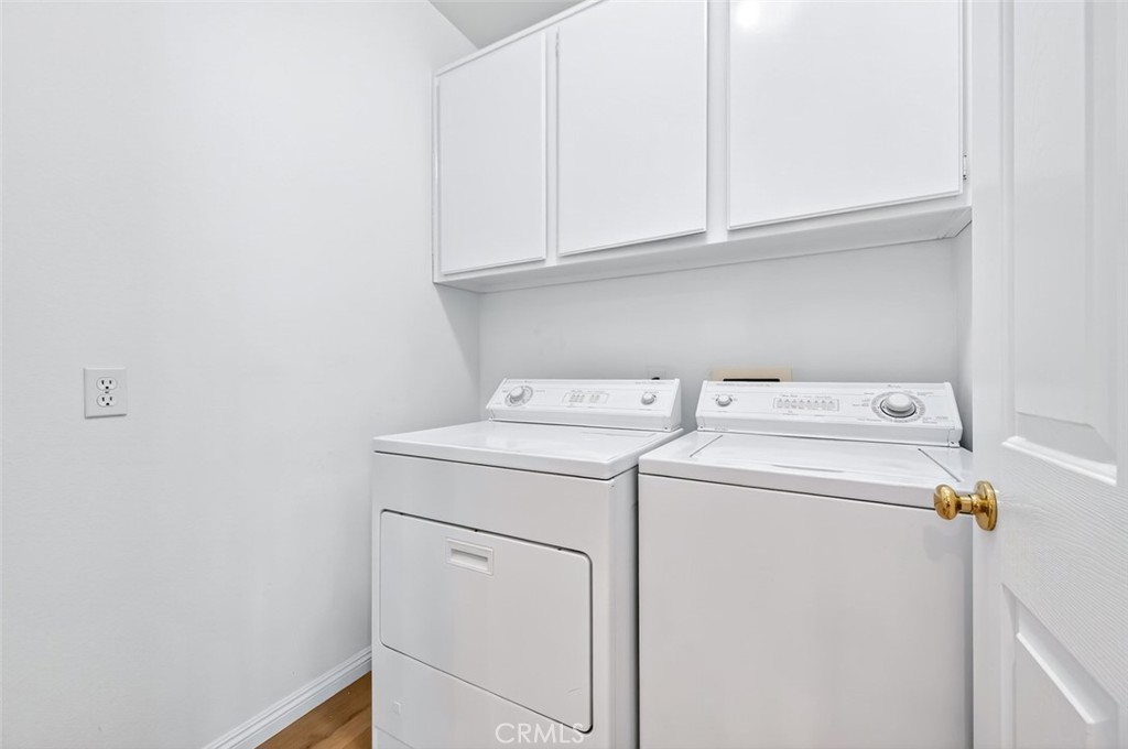 447 Ridgeway Irvine, CA 92620 - Photo 87 of 88 a utility room with dryer and washer