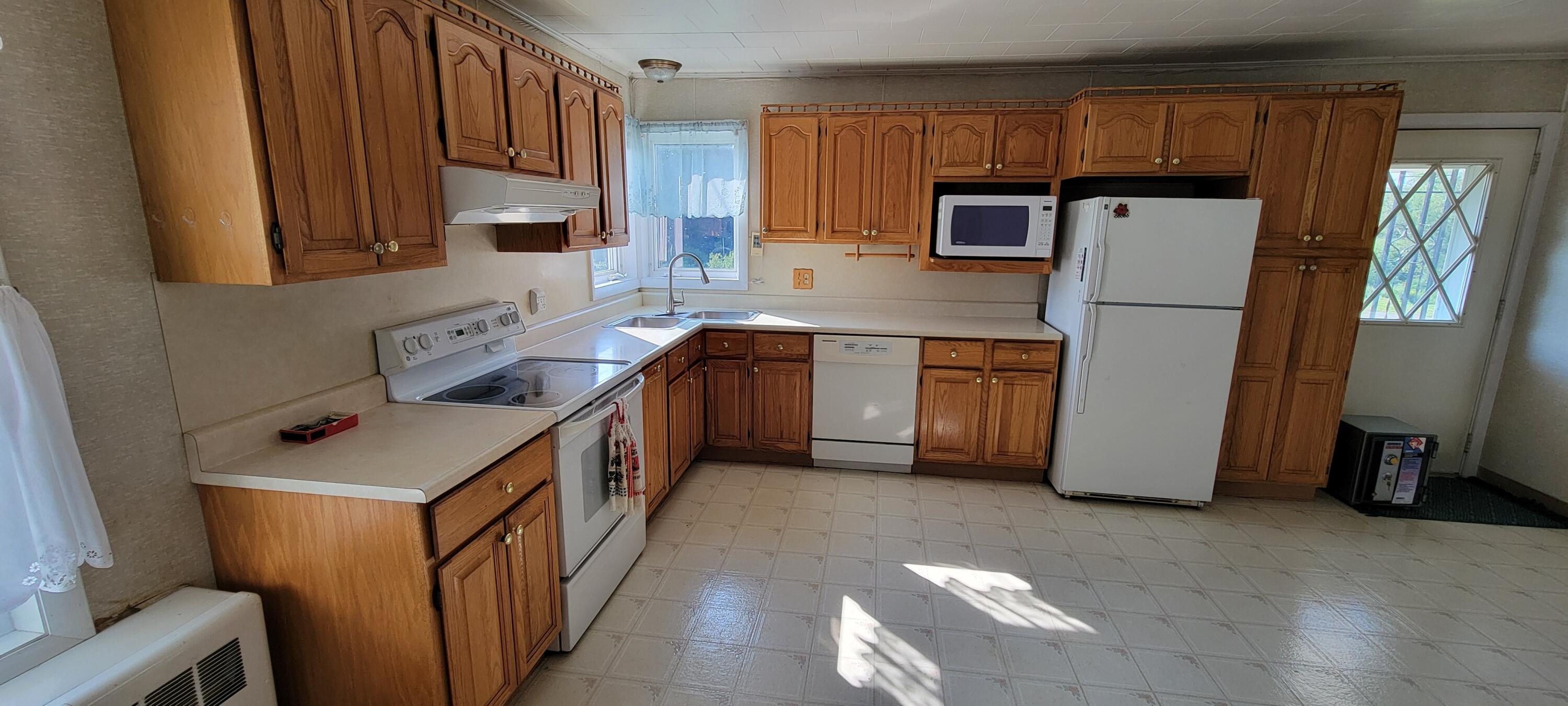 335 Lavertu Road St. David, ME 04773 - Photo 10 of 36 20240714_164936