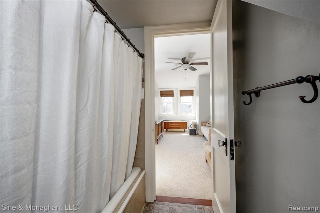 776 Trombley Road Grosse Pointe Park, MI 48230 - Photo 47 of 78