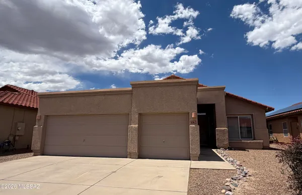 $2,050 | 7794 South Trumpet Vine Avenue, Tucson, AZ 85747