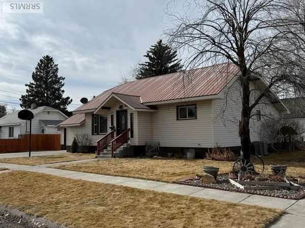 $369,000 | 247 North 3rd Street East, St. Anthony, ID 83445