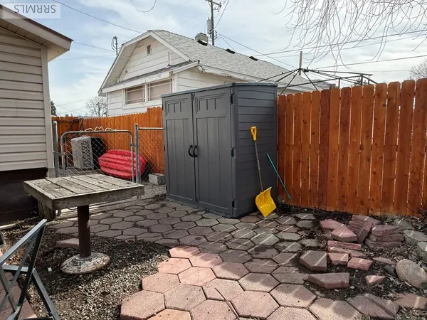 $369,000 | 247 North 3rd Street East, St. Anthony, ID 83445