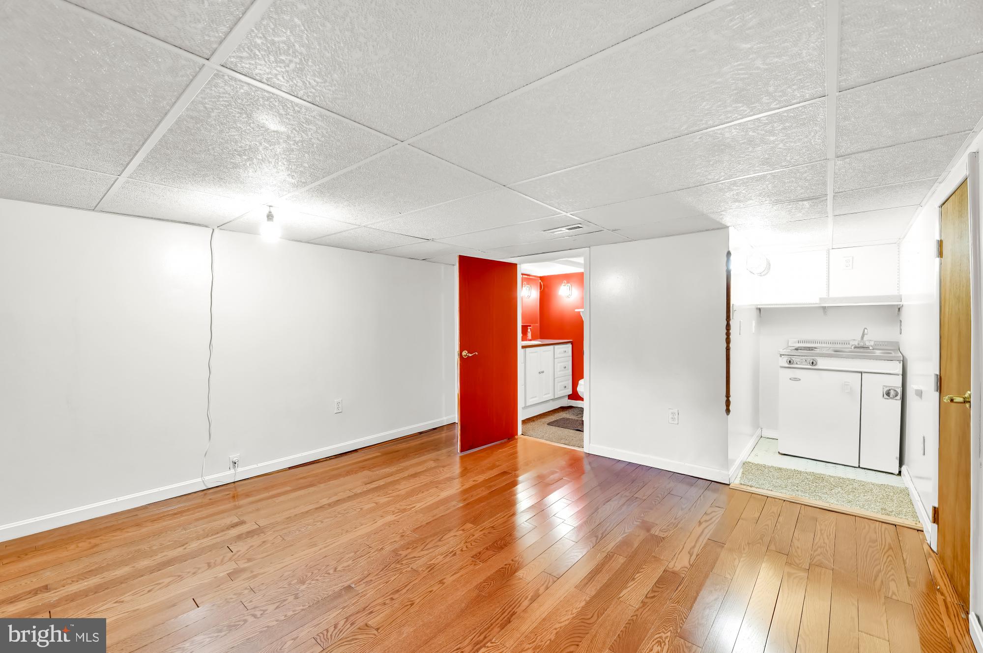 821 Warwick Road Baltimore, MD 21229 - Photo 23 of 29