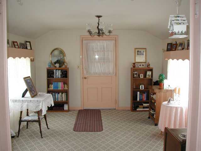 698 Boving Road Lancaster, OH 43130 - Photo 4 of 5 Gallery Image 4
