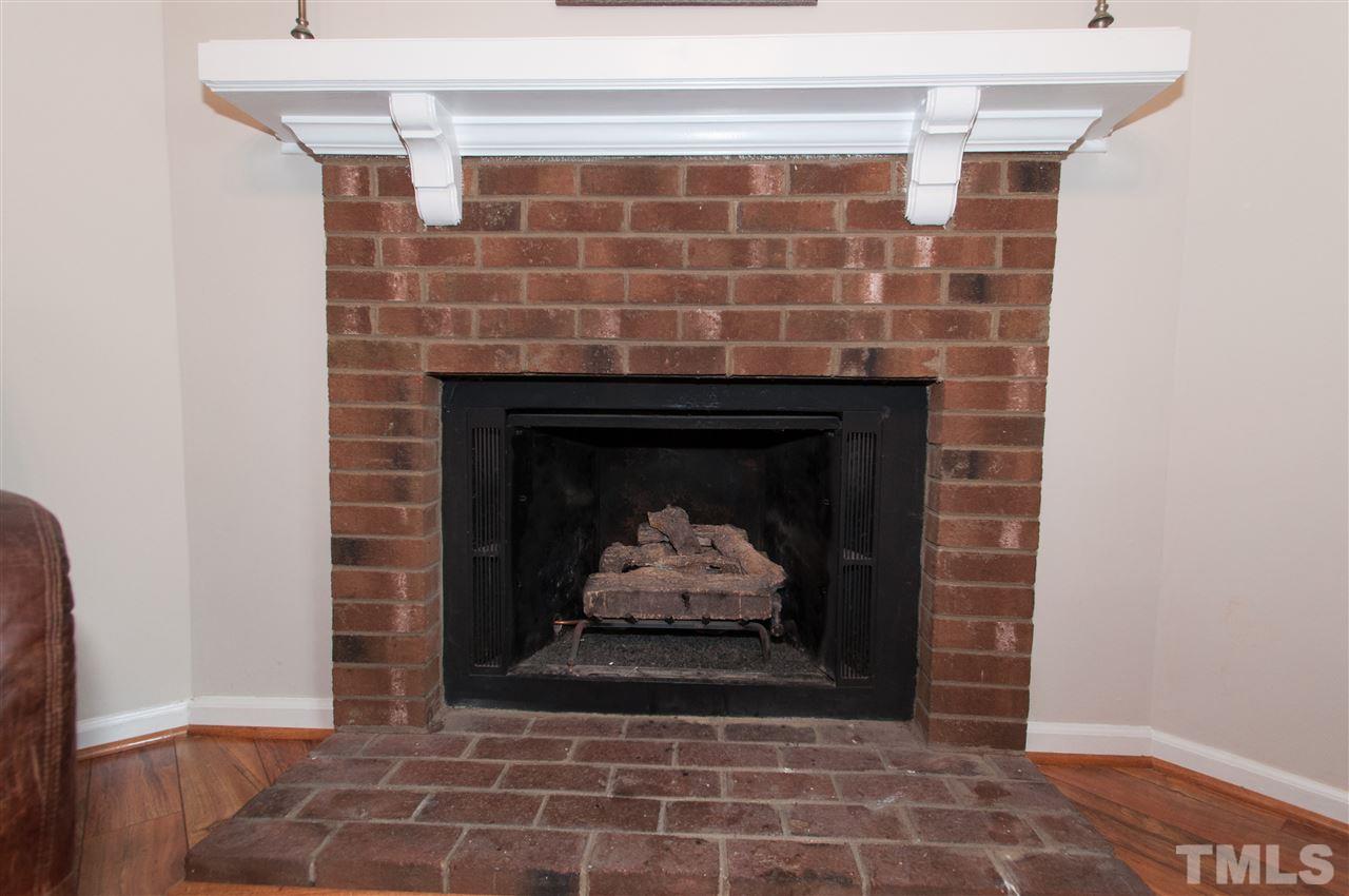 706 Benchmark Drive Raleigh, NC 27615 - Photo 4 of 14 Gallery Image 4
