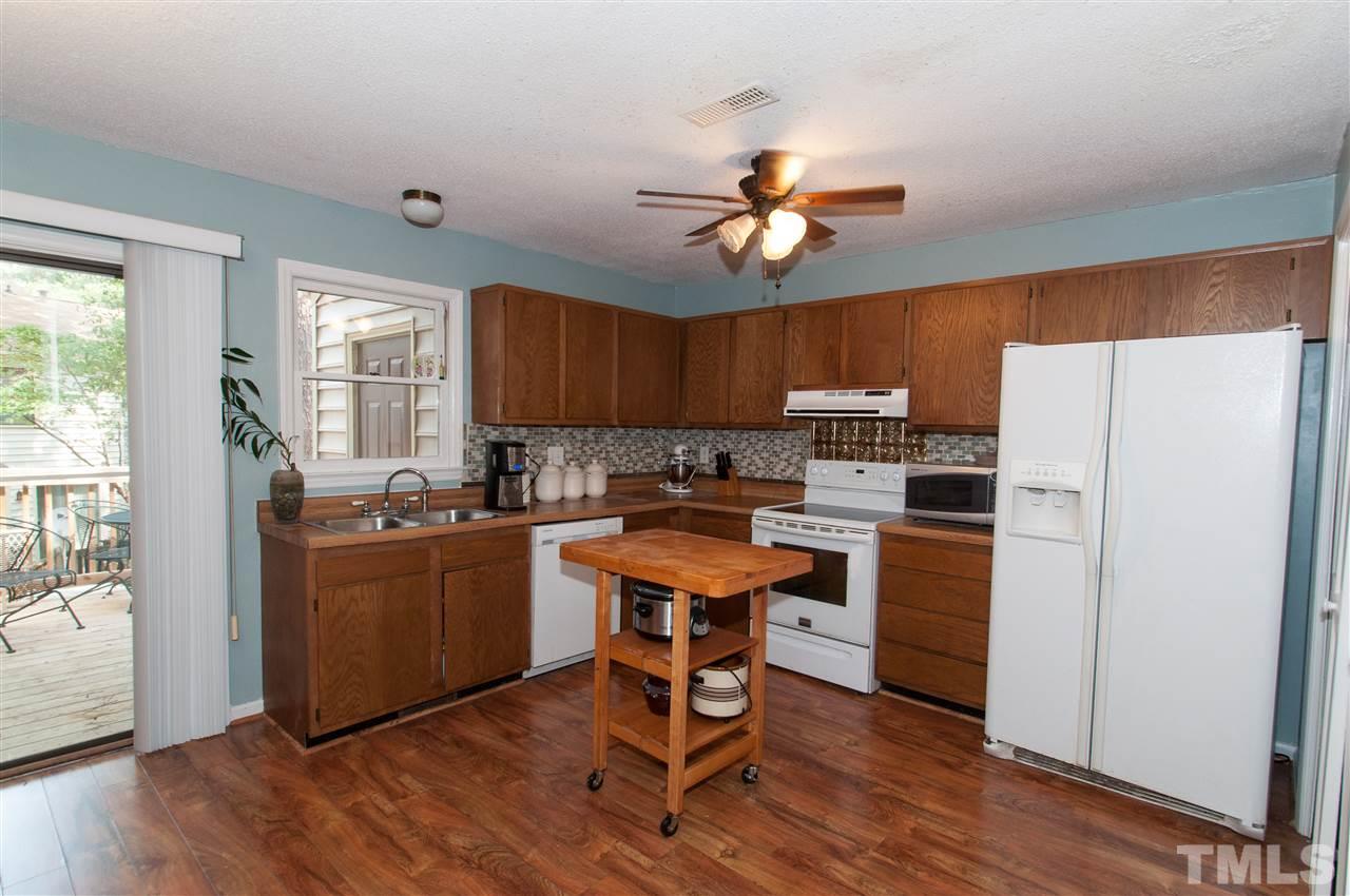 706 Benchmark Drive Raleigh, NC 27615 - Photo 5 of 14 Gallery Image 5