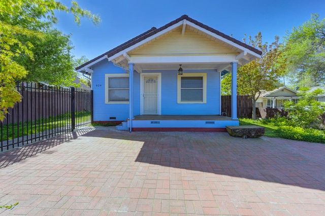 $297,500 | 624 Santiago Avenue, Sacramento, CA 95815