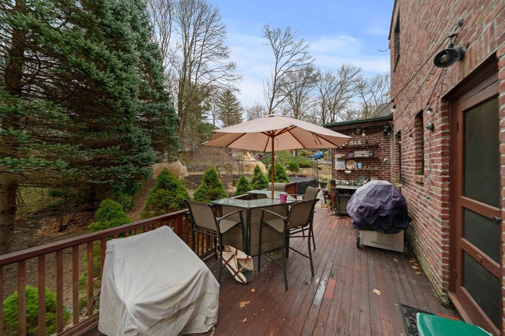 56 West Boulevard Road Newton, MA 02459 - Photo 15 of 19