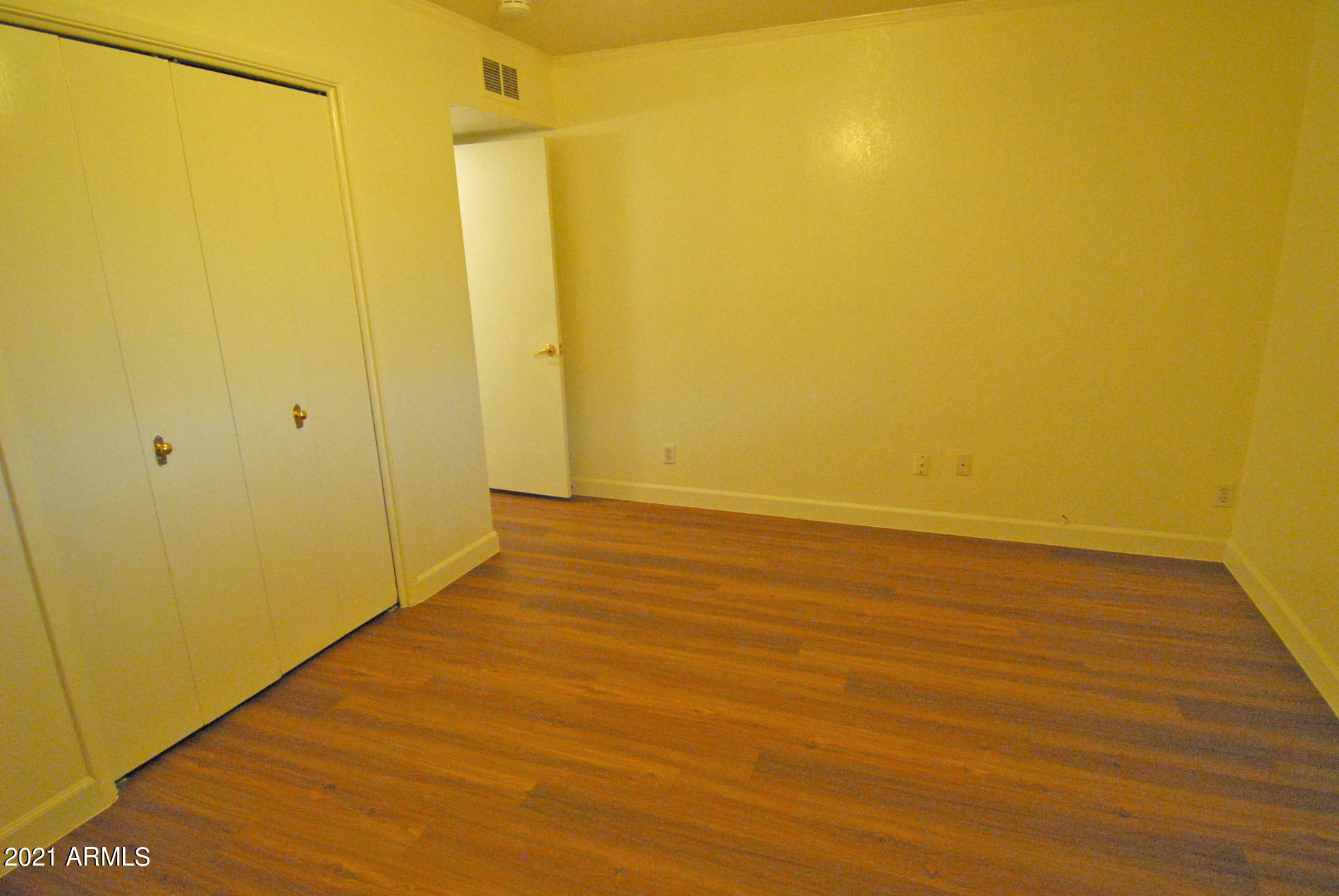 810 East Colter Street, Unit 30 Phoenix, AZ 85014 - Photo 11 of 22 9MBR 2 door