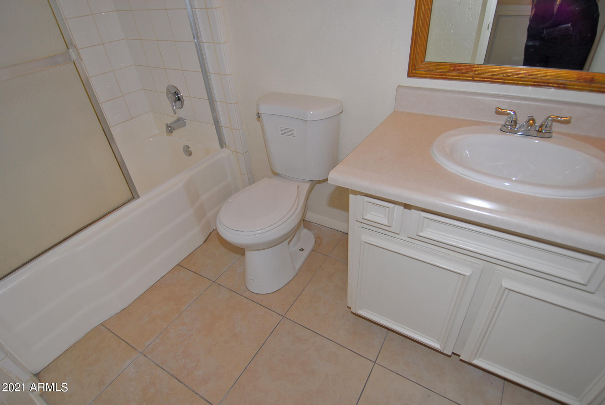 810 East Colter Street, Unit 30 Phoenix, AZ 85014 - Photo 18 of 22 14Bath2 Shower