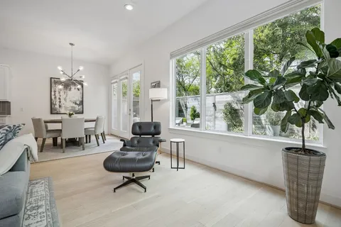 $652,000 | 1747 Ojeman Point Lane, Houston, TX 77055