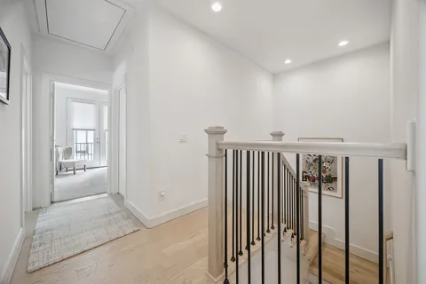 $652,000 | 1747 Ojeman Point Lane, Houston, TX 77055
