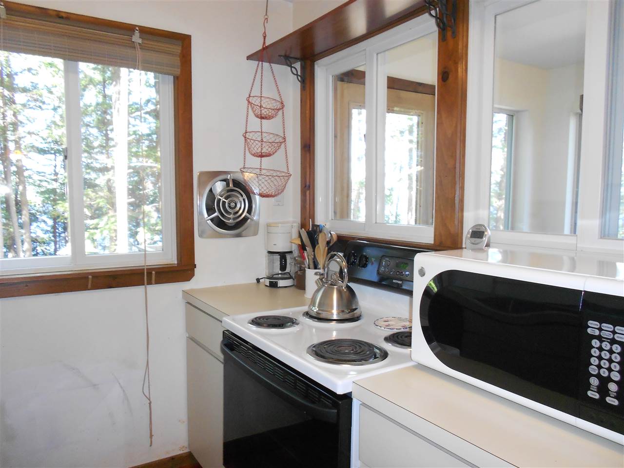 244 Black Point Road Alton, NH 03810 - Photo 18 of 27