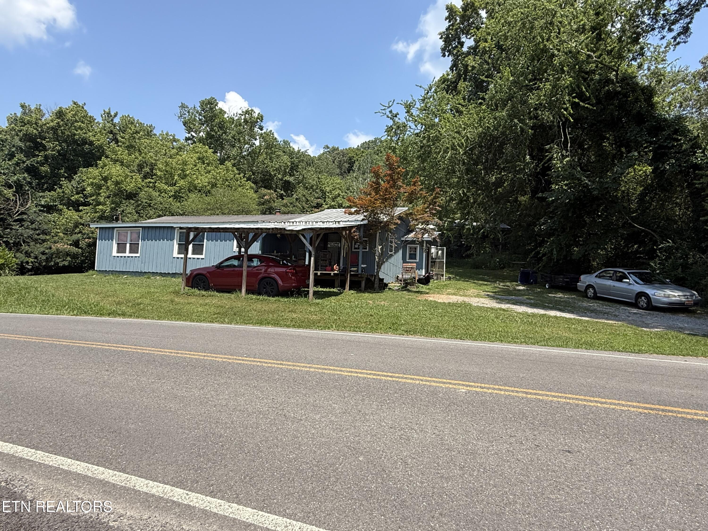 290 Bull Run Road Powell, TN 37849 - Photo 3 of 6 IMG_0073