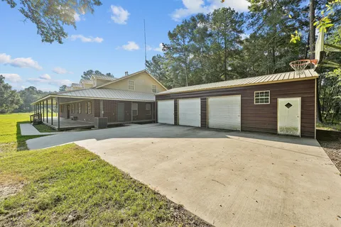 $625,000 | 413 County Road 2191, Cleveland, TX 77327