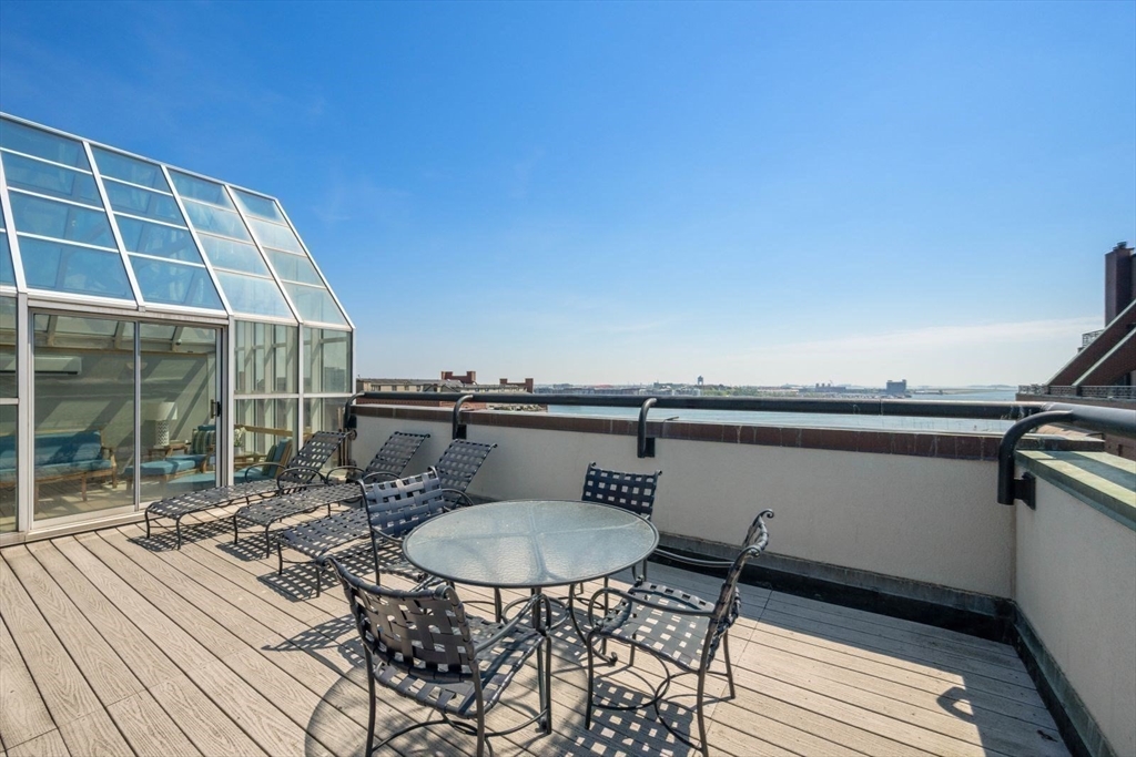 350 North Street, Unit 403 Boston, MA 02113 - Photo 23 of 31