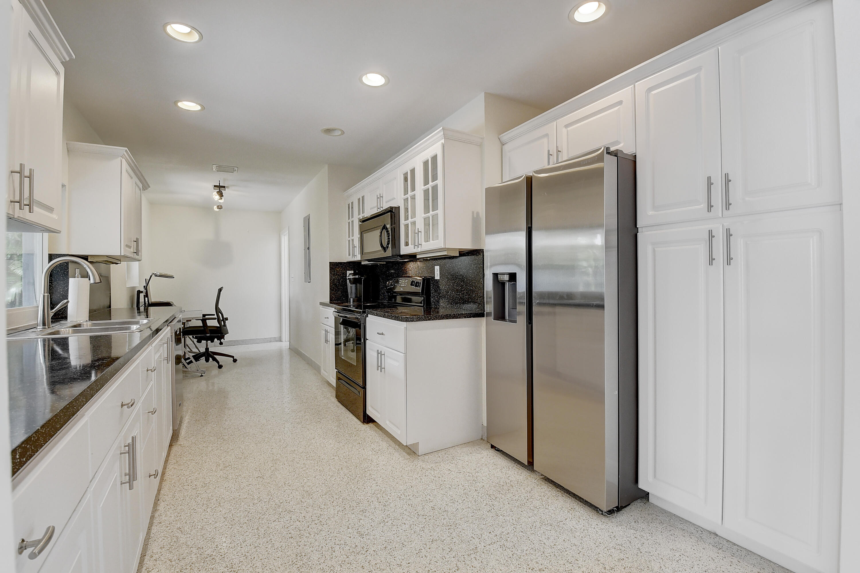 232 Northeast 31st Street Boca Raton, FL 33431 - Photo 22 of 53 20_dsc_0332_3_4_5_6