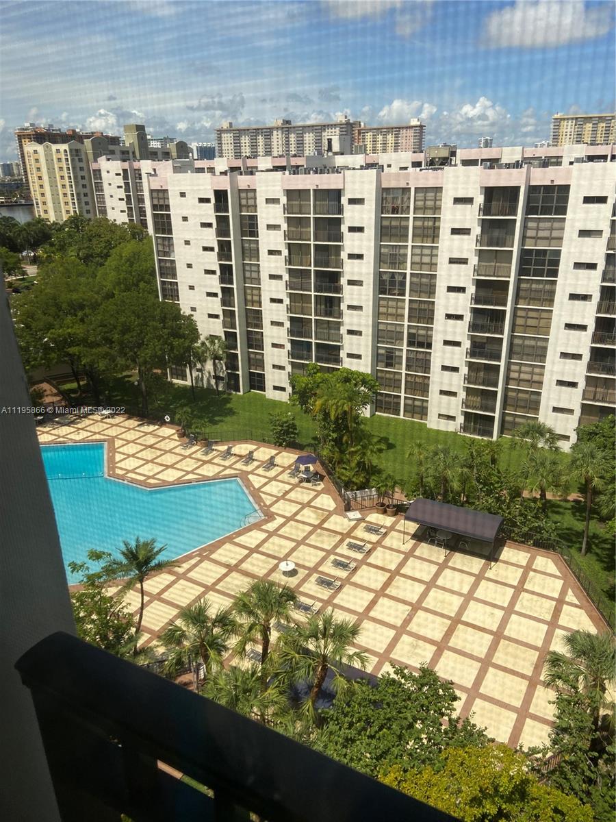 17021 North Bay Road, Unit 1005 Sunny Isles Beach, FL 33160 - Photo 6 of 7 a view of a balcony with plants