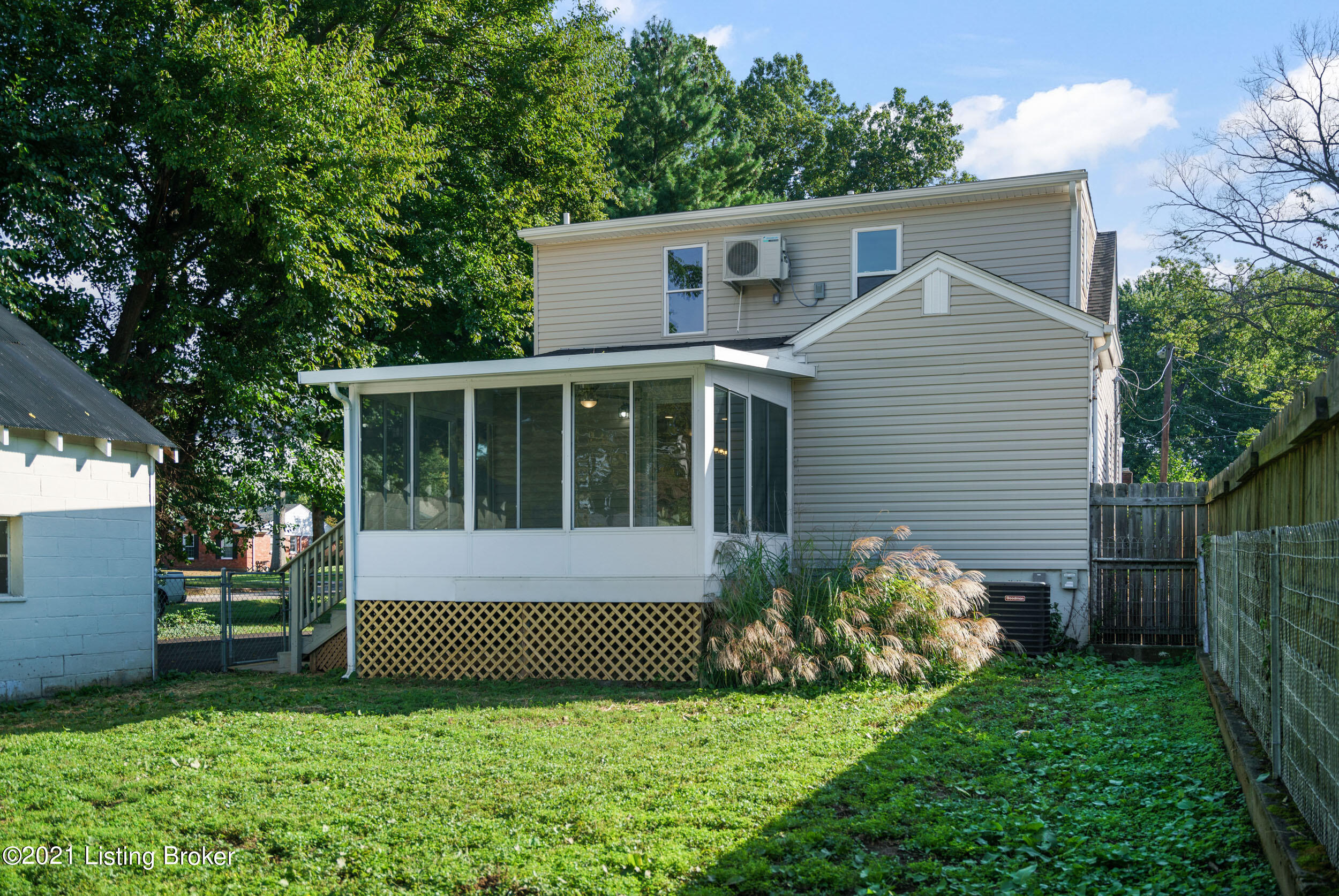 116 Wood Road Louisville, KY 40222 - Photo 6 of 49 116 Wood Road-06