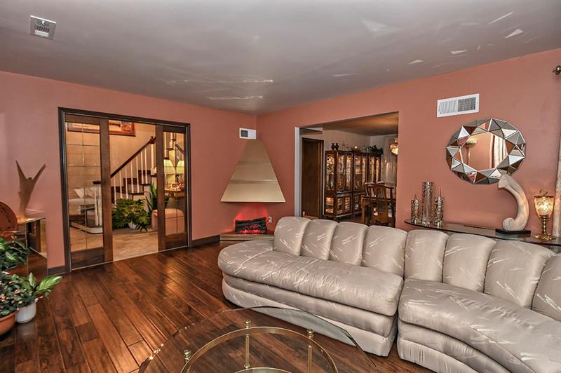 507 Myoma Road Mars, PA 16046 - Photo 6 of 25 Another view of this great space! Note the Gorgeous Hardwood floors & Leaded Glass Pocket Doors!
