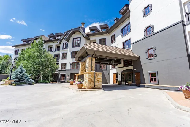 $1,739,900 | 38390 Hwy 6 Avon Co 81620, Unit 202, Avon, CO 81620