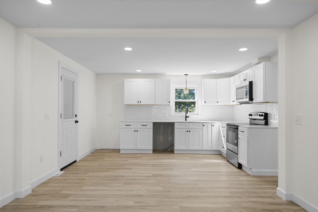 6 Sparrow Drive Springfield, MA 01119 - Photo 14 of 42 Gallery Image 14