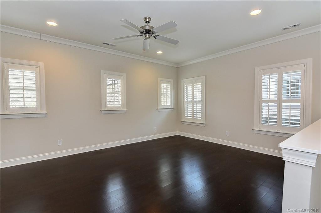 4342 Tottenham Road Charlotte, NC 28226 - Photo 18 of 35 Gallery Image 18