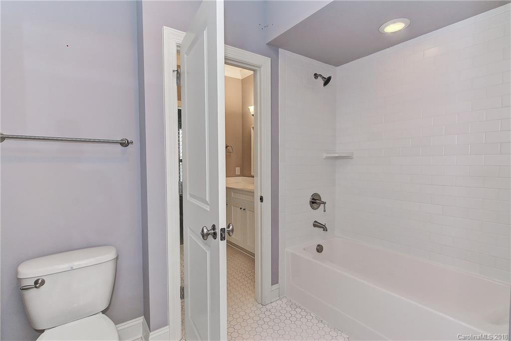 4342 Tottenham Road Charlotte, NC 28226 - Photo 31 of 35 Gallery Image 31