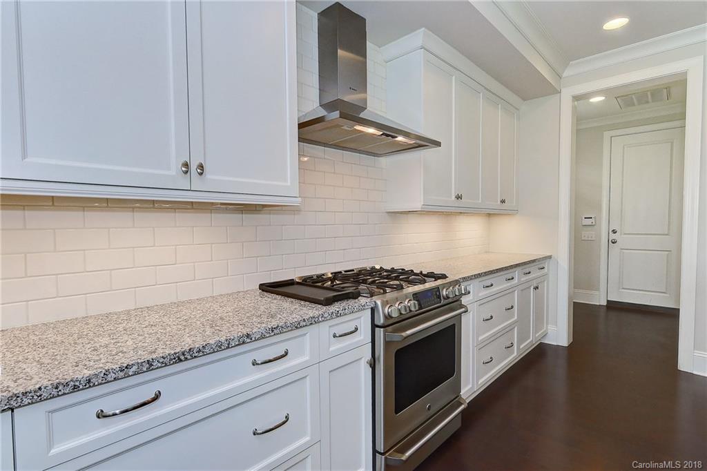 4342 Tottenham Road Charlotte, NC 28226 - Photo 9 of 35 Gallery Image 9