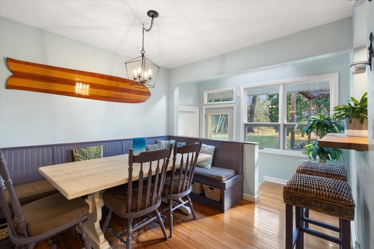 5133 Tomahawk Trail Madison, WI 53705 - Photo 14 of 54