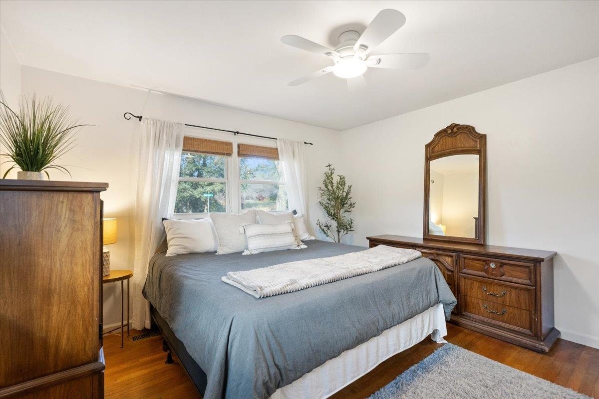 5133 Tomahawk Trail Madison, WI 53705 - Photo 19 of 54