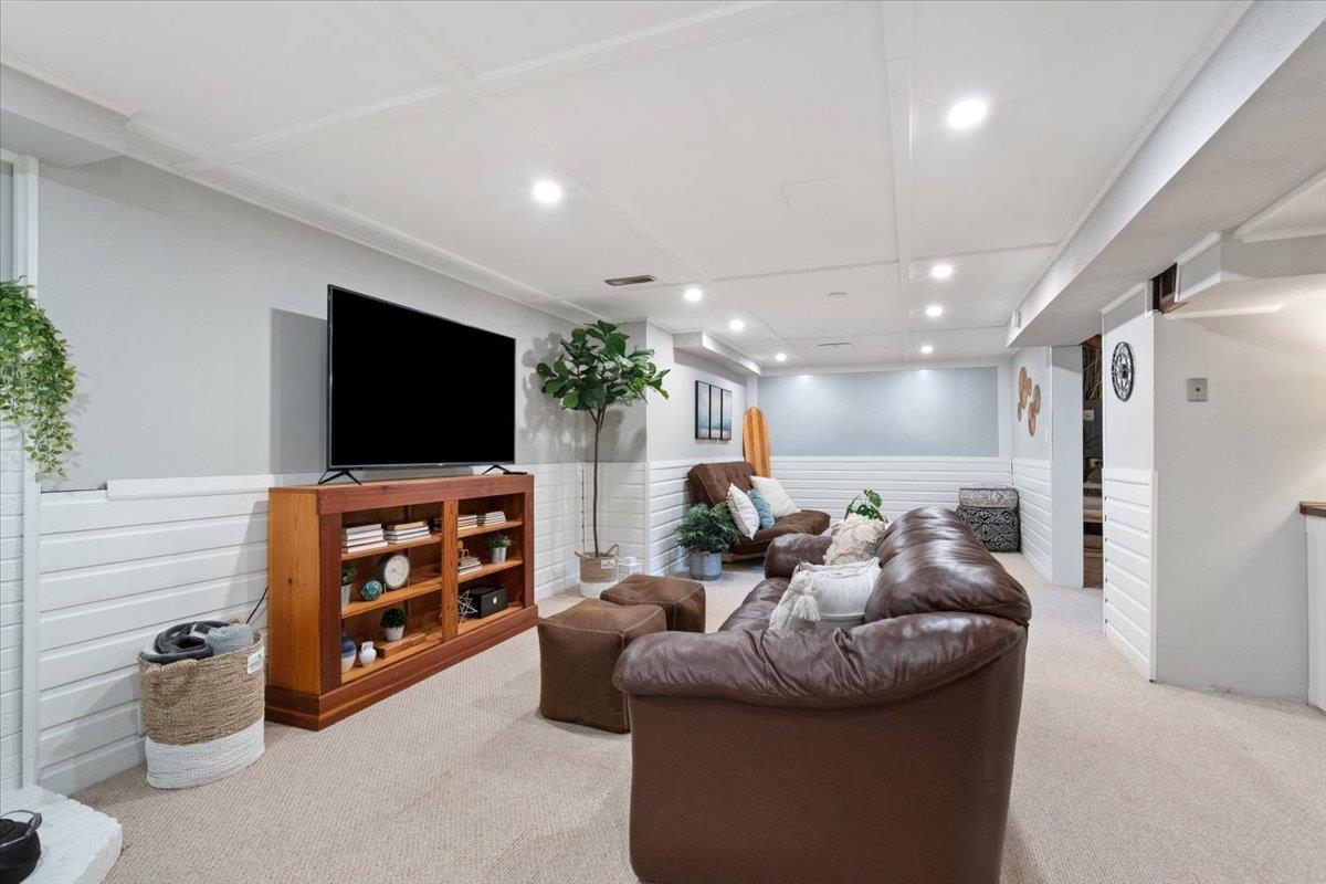 5133 Tomahawk Trail Madison, WI 53705 - Photo 27 of 54