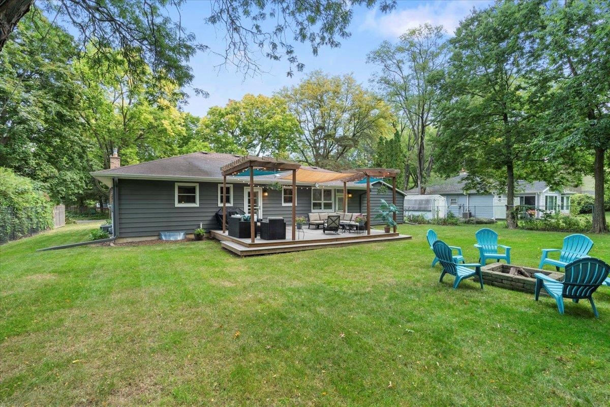 5133 Tomahawk Trail Madison, WI 53705 - Photo 36 of 54